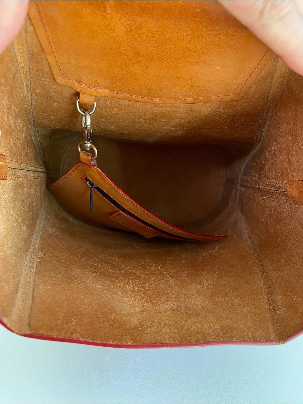 Vintage Dooney & Bourke Cognac Pyramid Alto Sling